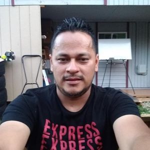 Meet your Posher, Joel